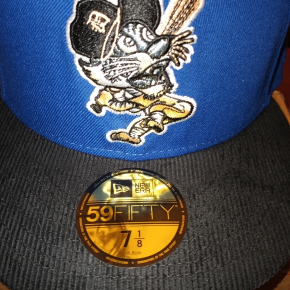 New Era Tigers fitted 7 1/8 corduroy brim Peach UV - Picture 1 of 4